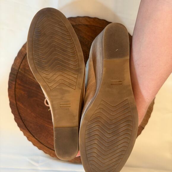 TOMS Women’s Hyde Sand Suede Lace Up Wedge Booties Ankle Boots Size 8.5 Tan - Picture 9 of 9